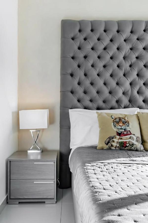 Award Winning Apartment St Julians Saint Julian's ภายนอก รูปภาพ